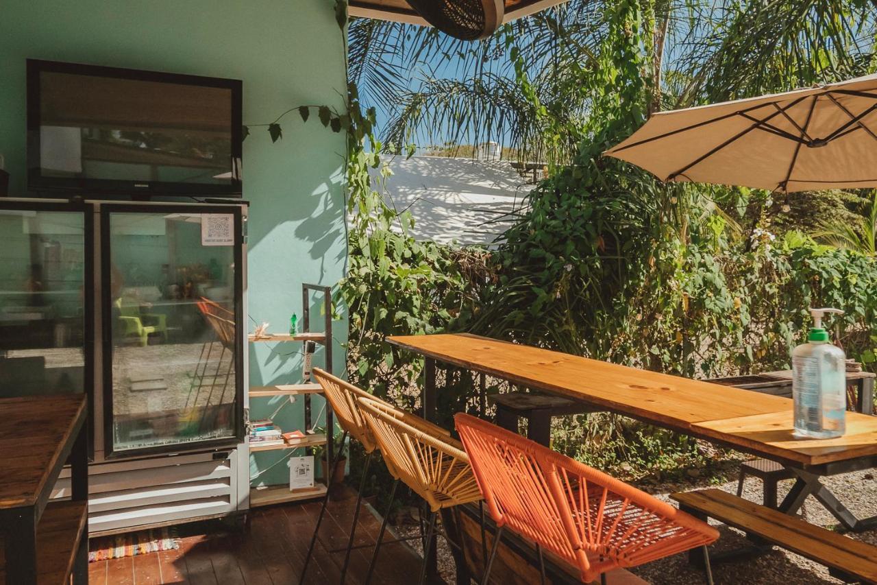 Habitat Surf Glamp Hotell Playa Santa Teresa  Eksteriør bilde
